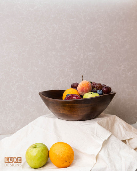 Artisan-Crafted Mango Wood Curved Fruit Bowl