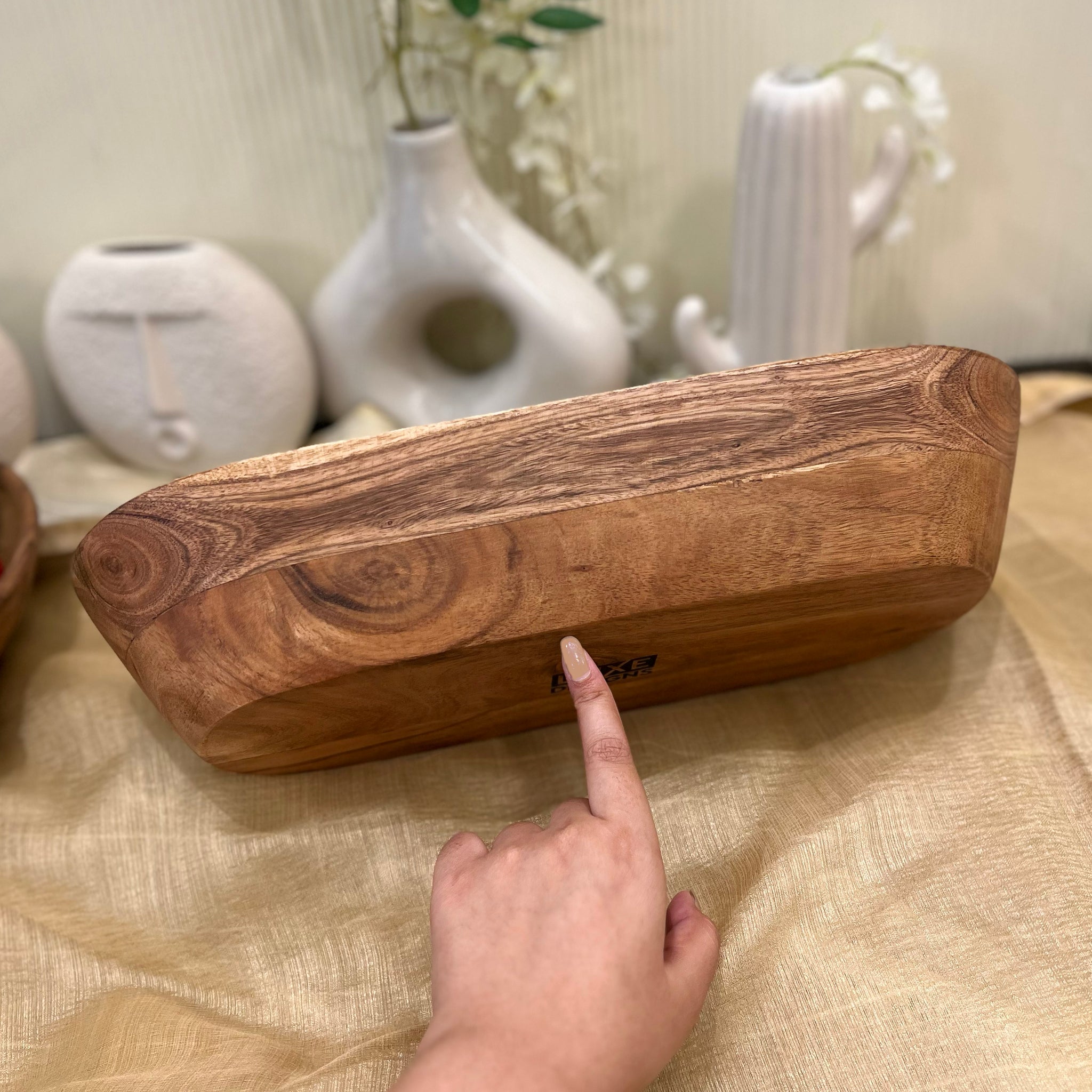 Acacia Natural Dough Bowl With Server  - Extra Large/Large (IND-NatDghBwlLG , IND-NatDghBwl)