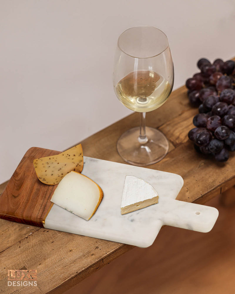 PaddleCheeseBoard- Engraved