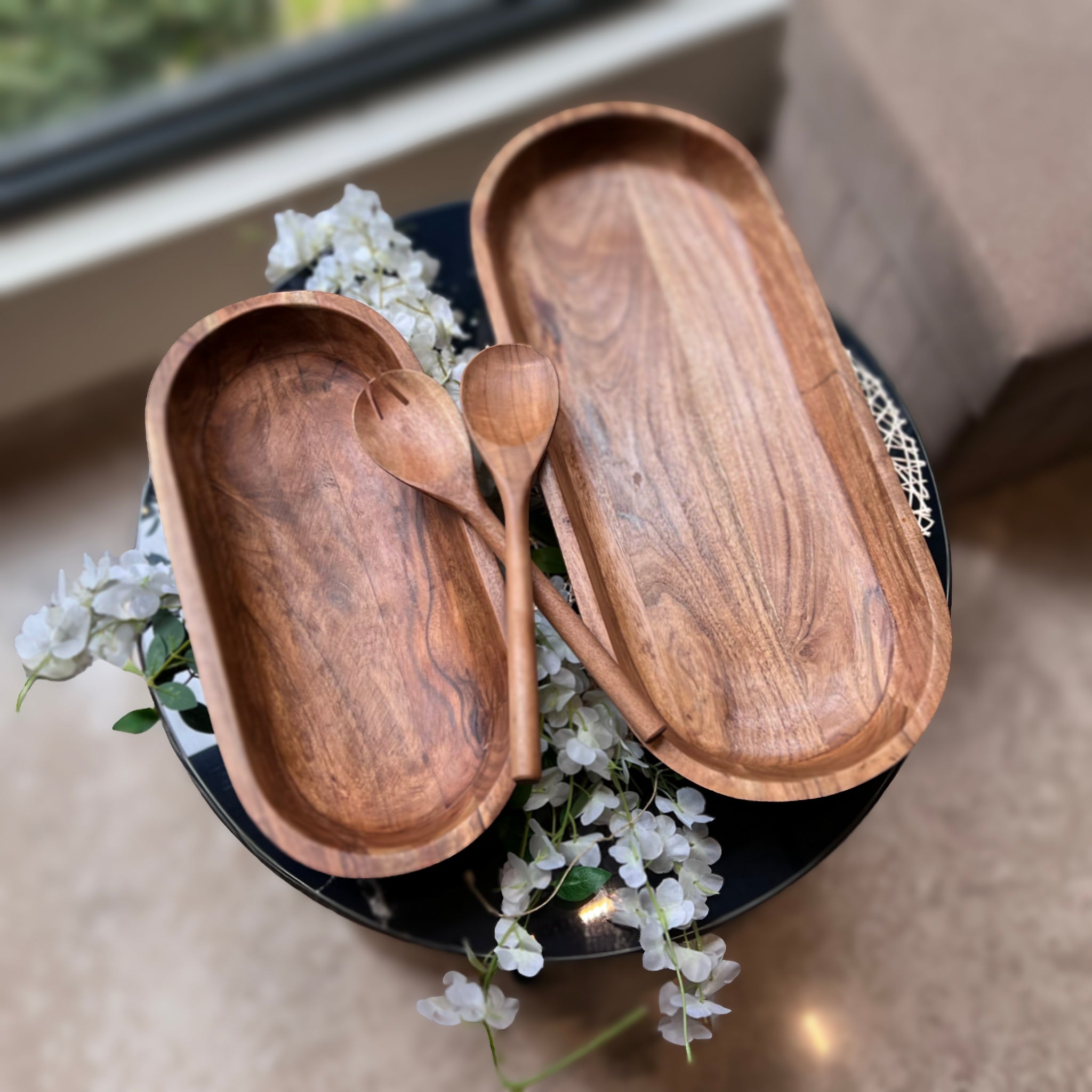 Acacia Natural Dough Bowl With Server  - Extra Large/Large (IND-NatDghBwlLG , IND-NatDghBwl)